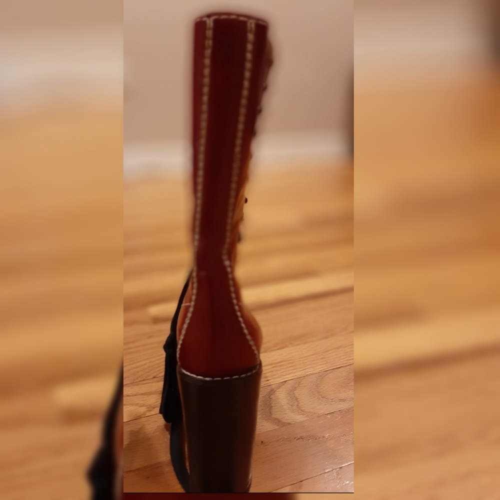 Chloe Platform Boots - Picture 11 of 11